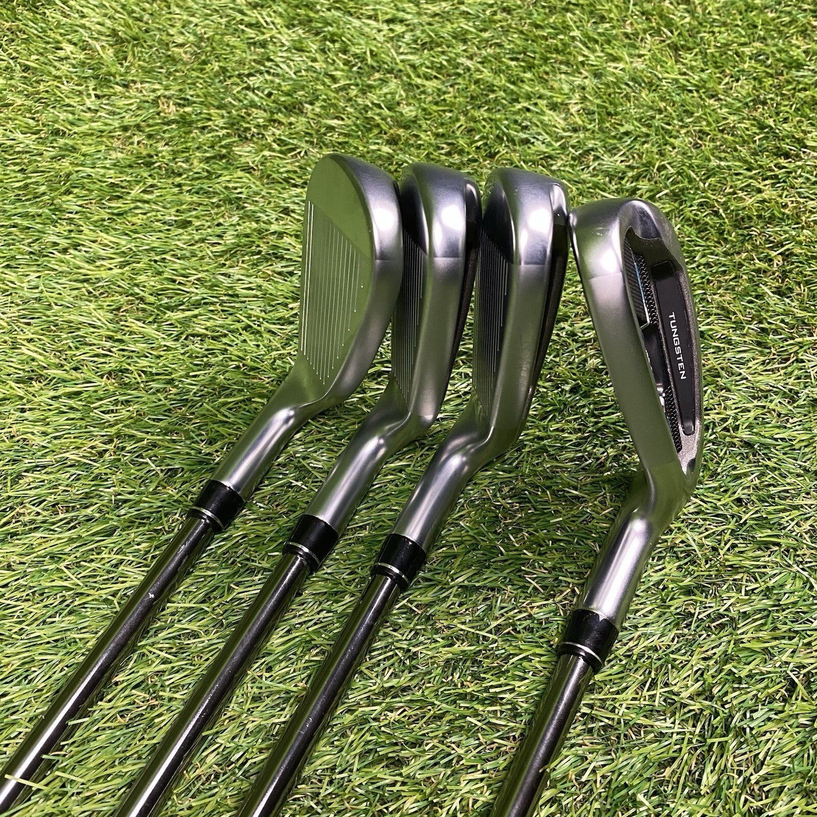 Callaway Big Bertha B21 Iron Set 7-Gw ⛳️ RCH 65 Regular Flex Graphite Shafts RH