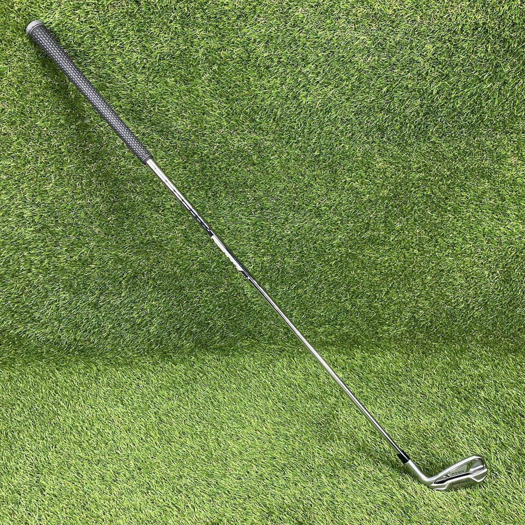 Cleveland Launcher UHX 39° 9 Iron ⛳️ Dynamite Gold R300 DST 98 Steel Shaft
