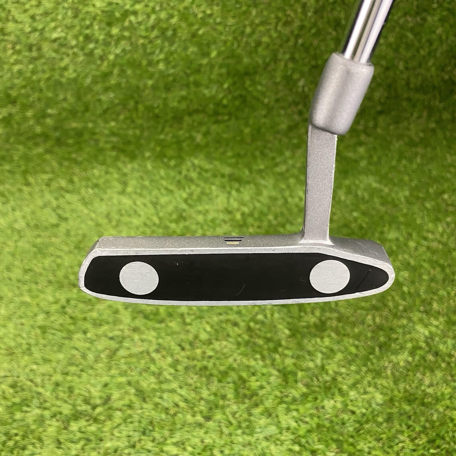 MACGREGOR FINESSE BALATA FACE 35” BLADE PUTTER W/ MACGREGOR GRIP