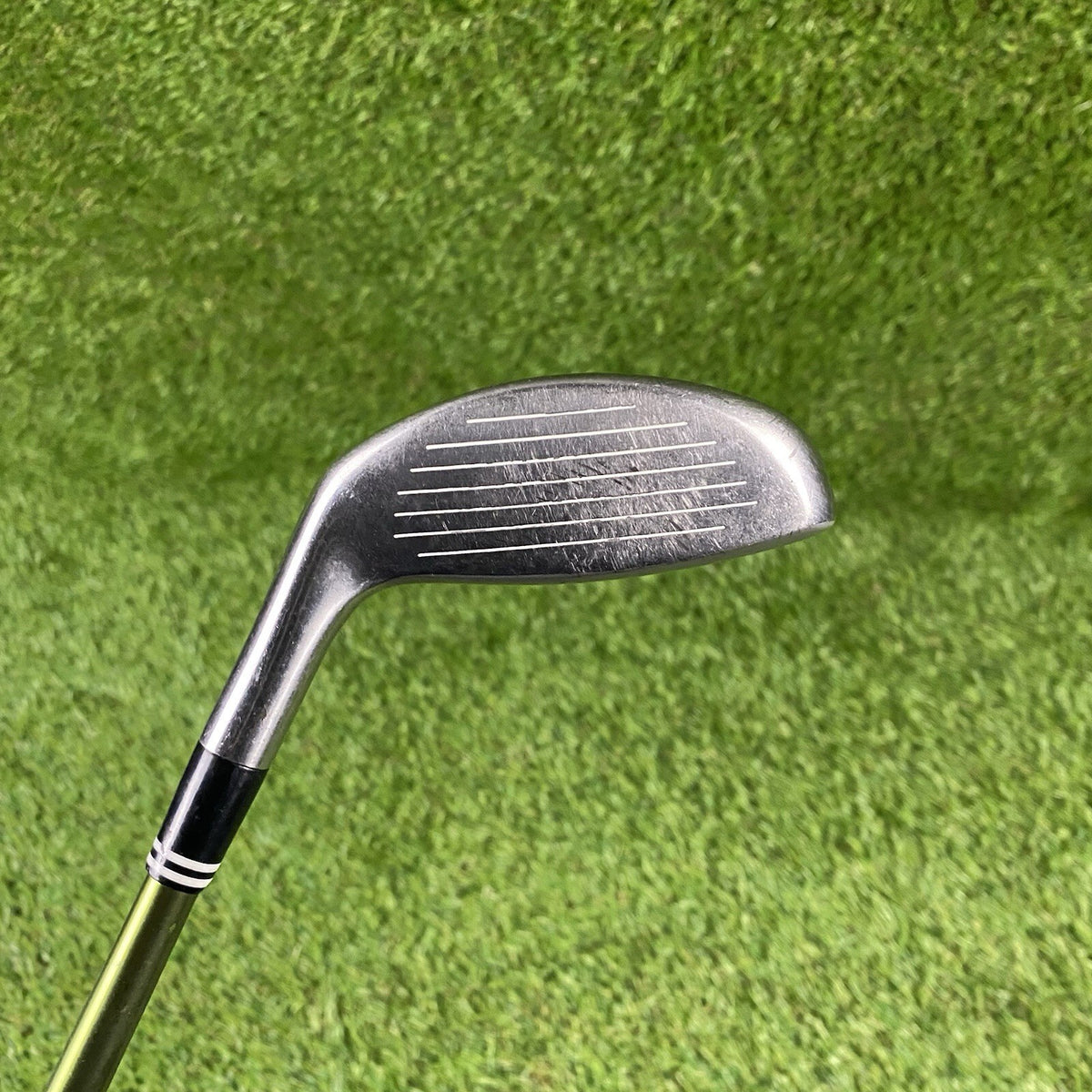 Cleveland 4i Halo 4 Hybrid 25° ⛳️ Aldila NVS Hybrid 85-Stiff Flex Shaft RH