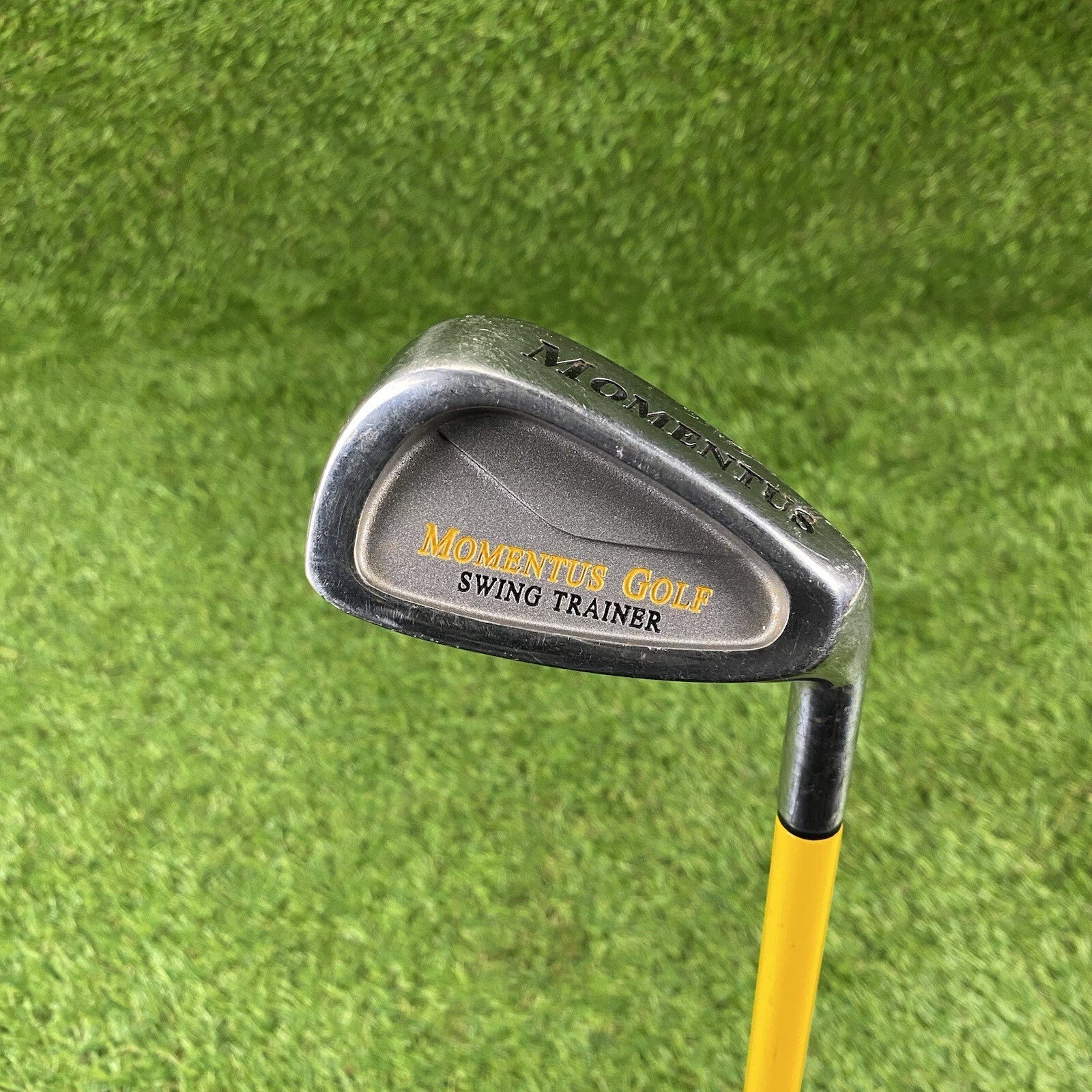 Momentus Golf Swing Trainer Heavy Weight Indoor Practice Iron ⛳️ Men 40oz RH 34"