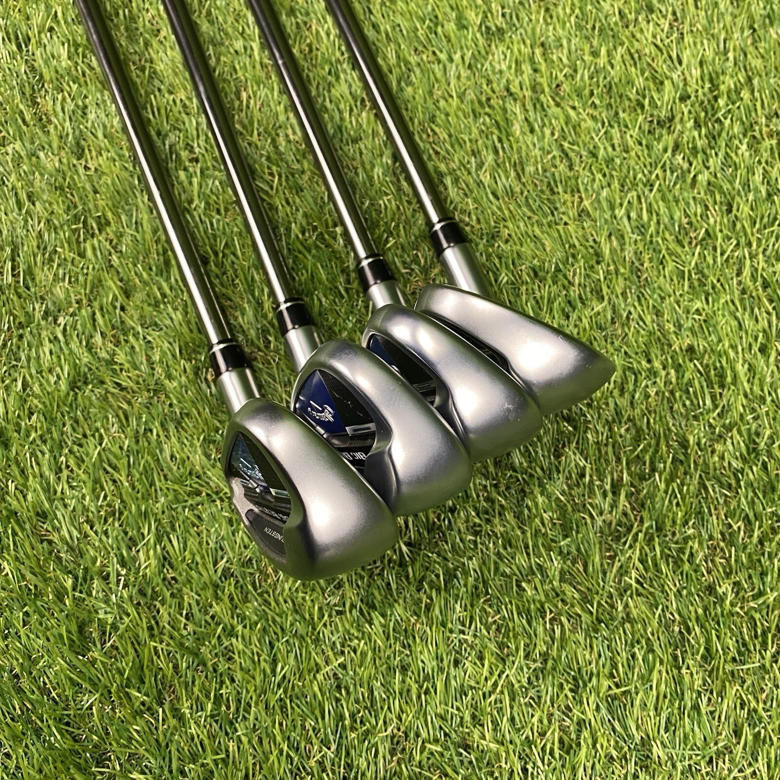 Callaway Big Bertha B21 Iron Set 7-Gw ⛳️ RCH 65 Regular Flex Graphite Shafts RH