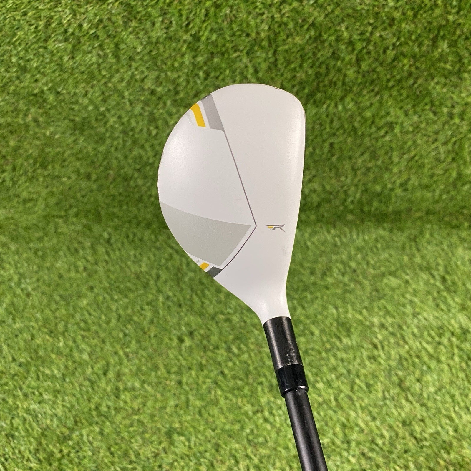 Left Handed TaylorMade RBZ Stage 2 RocketFuel Rescue 4 Hybrid 22° ⛳️  65 R-flex