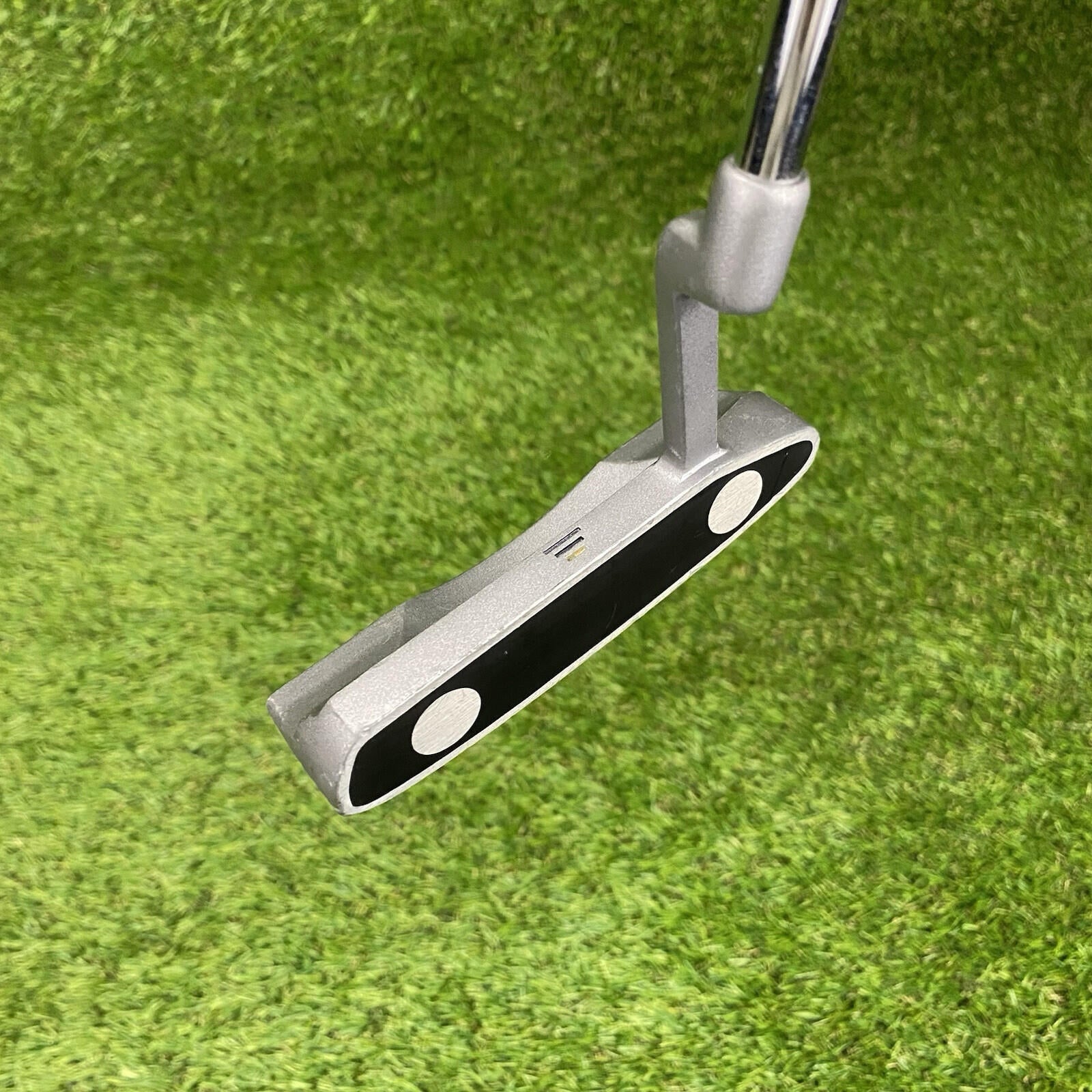 MACGREGOR FINESSE BALATA FACE 35” BLADE PUTTER W/ MACGREGOR GRIP