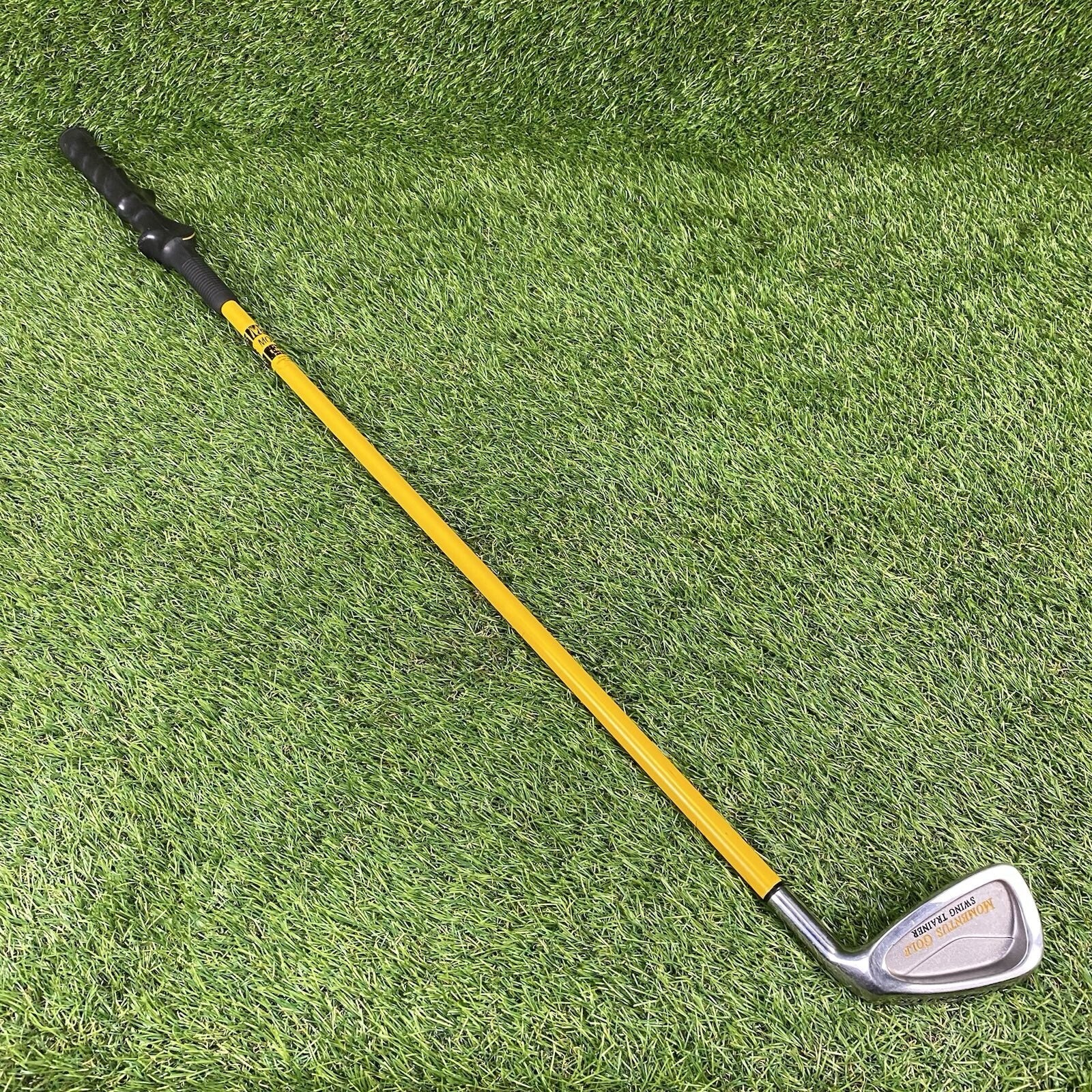 Momentus Golf Swing Trainer Heavy Weight Indoor Practice Iron ⛳️ Men 40oz RH 34"
