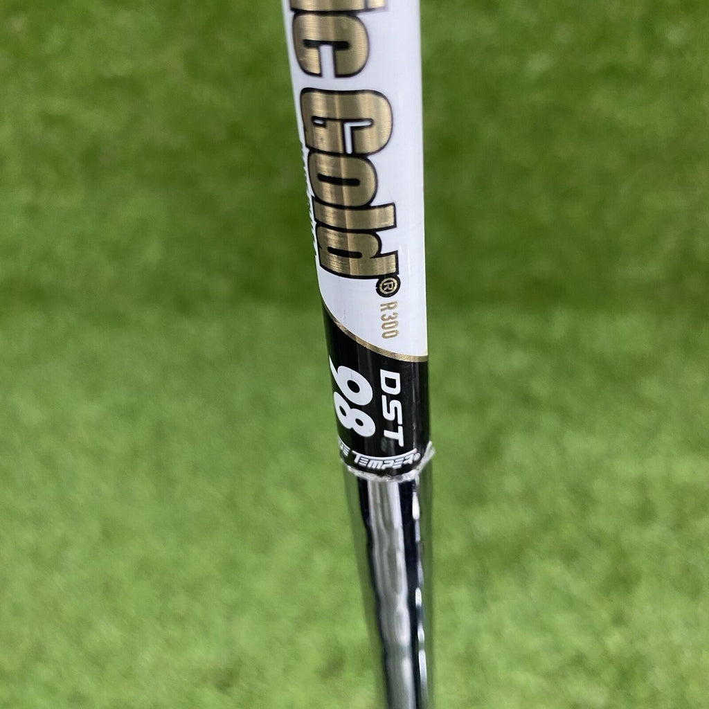 Cleveland Launcher UHX 39° 9 Iron ⛳️ Dynamite Gold R300 DST 98 Steel Shaft
