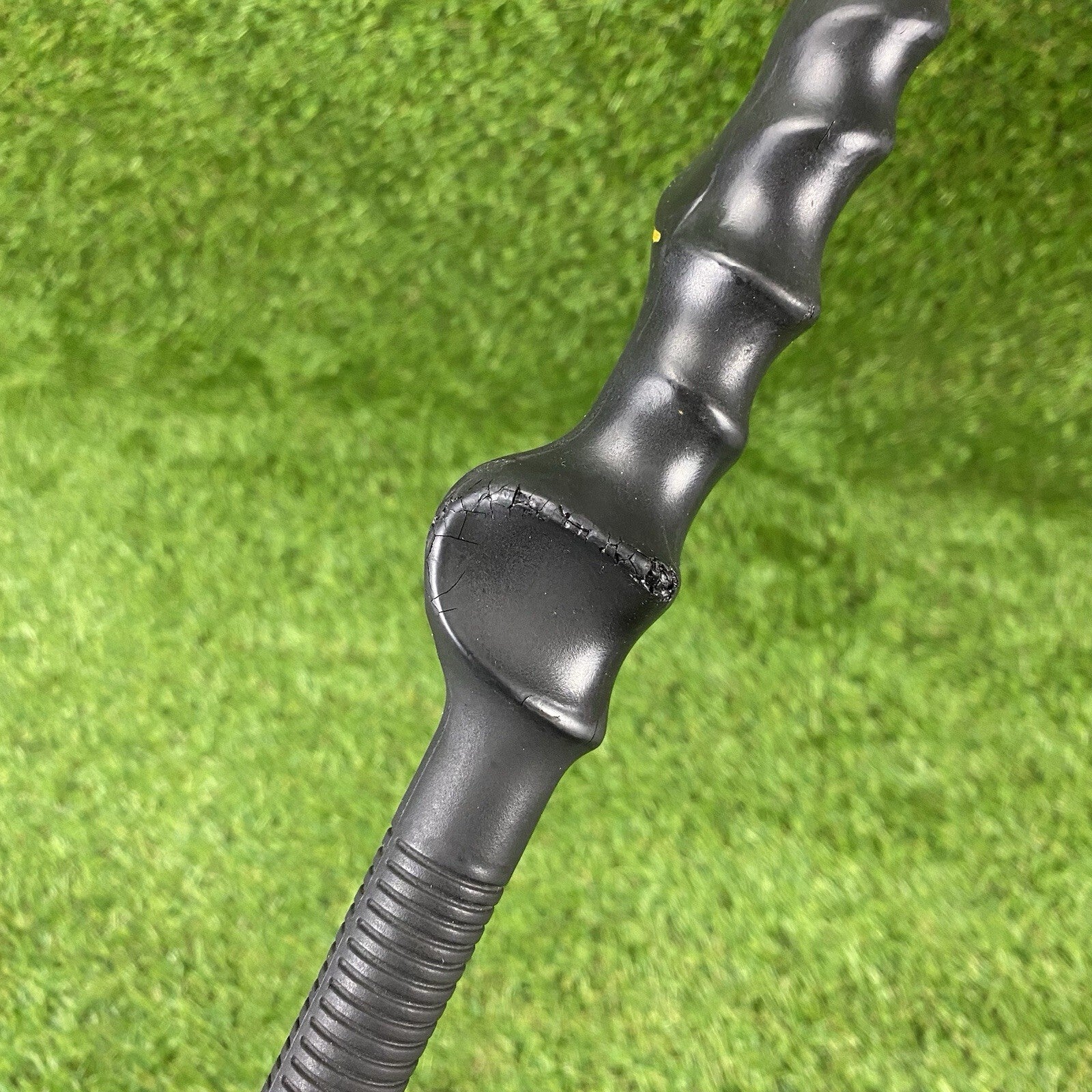 Momentus Golf Swing Trainer Heavy Weight Indoor Practice Iron ⛳️ Men 40oz RH 34"